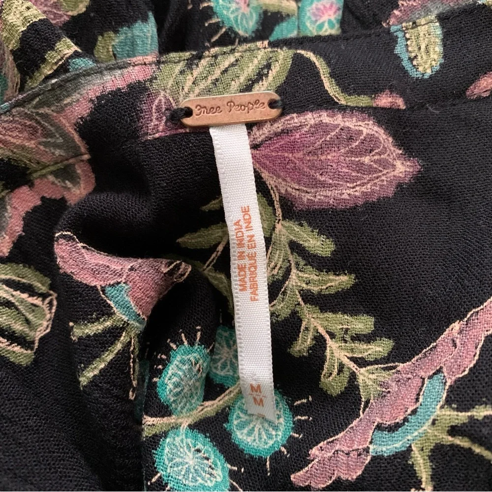 Free People Just The Two Of Us Black Floral Print Peasant Style Blouse